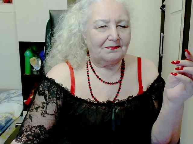 GrannyWants webcam
