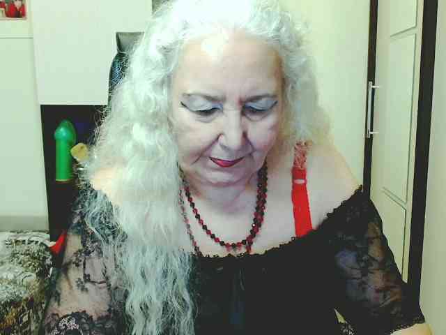 Model: GrannyWants
