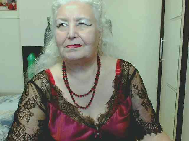 Model: GrannyWants