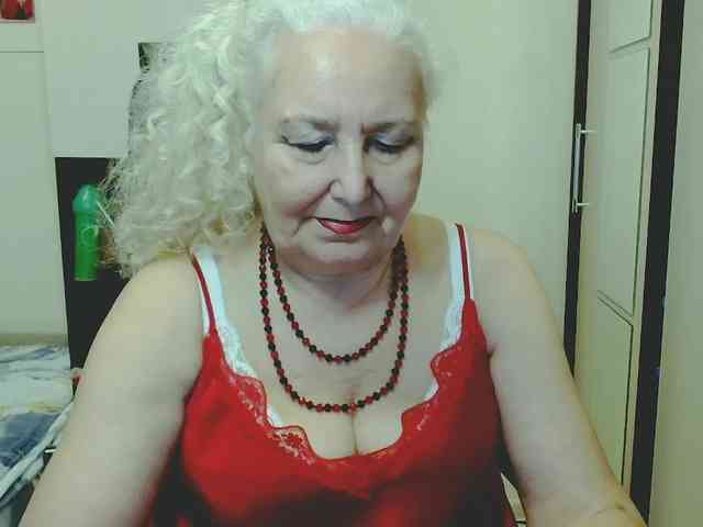 GrannyWants webcam