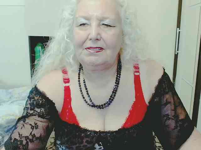GrannyWants webcam