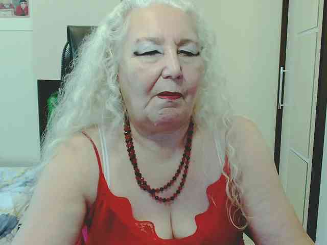 GrannyWants webcam