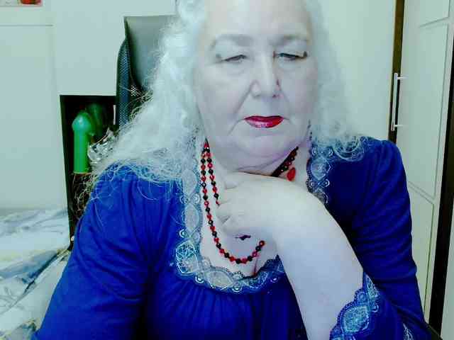 Model: GrannyWants