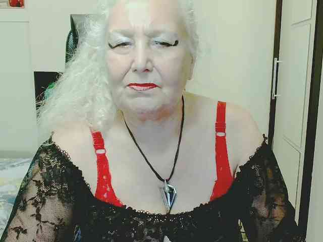 GrannyWants webcam