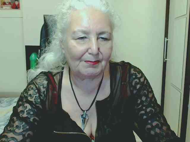 GrannyWants webcam