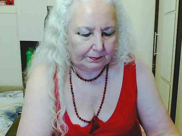 GrannyWants webcam