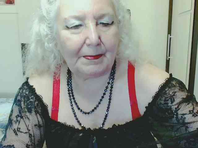 Model: GrannyWants