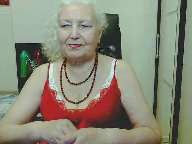 GrannyWants webcam