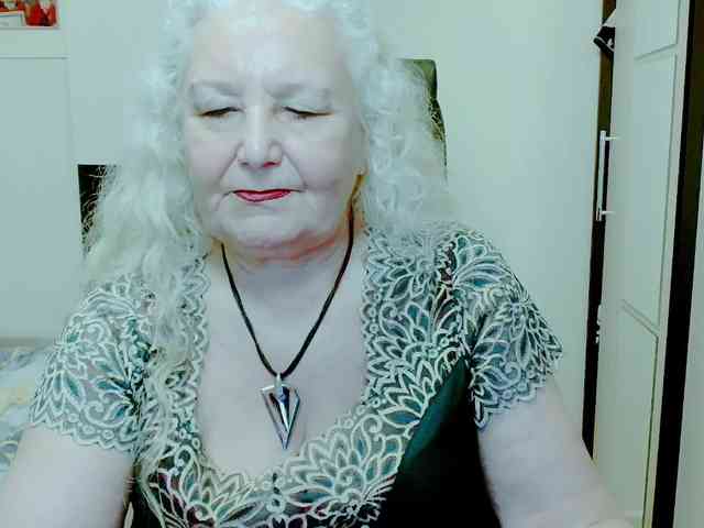 GrannyWants webcam