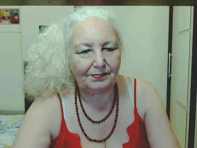 GrannyWants webcam