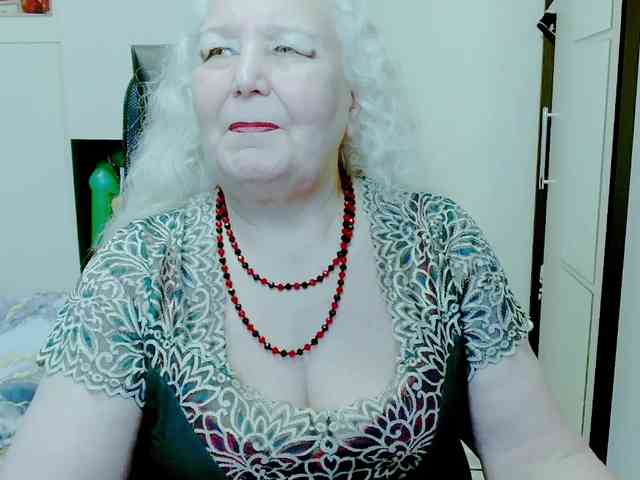 GrannyWants webcam
