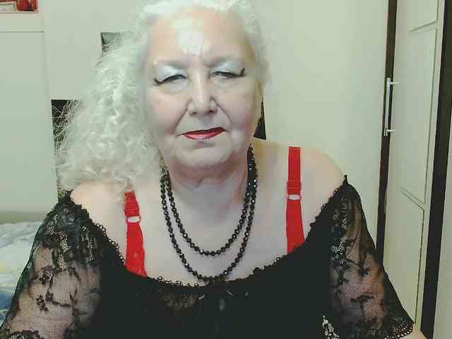 Model: GrannyWants