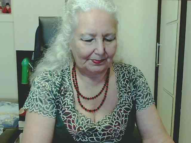 GrannyWants webcam