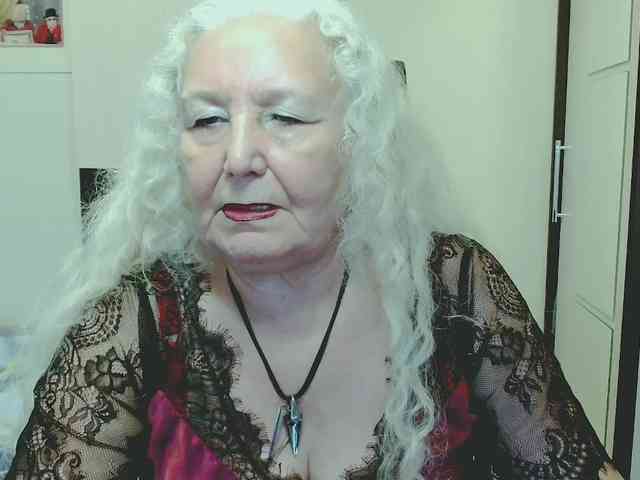 GrannyWants webcam