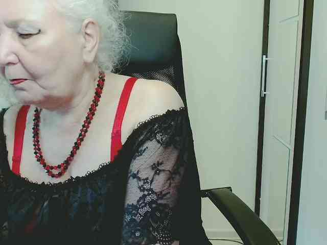 GrannyWants webcam