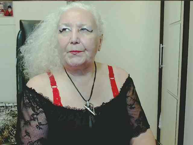 GrannyWants webcam