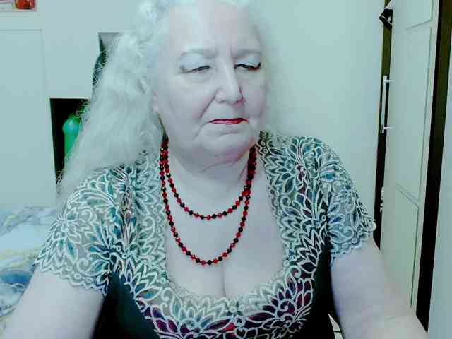 GrannyWants webcam