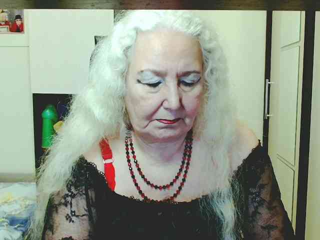 GrannyWants webcam