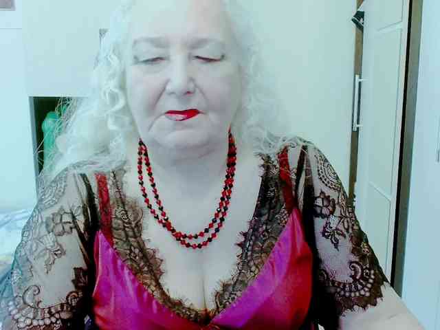 GrannyWants webcam