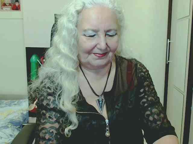 GrannyWants webcam