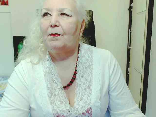 GrannyWants webcam