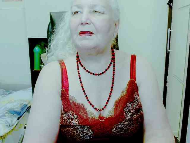 Model: GrannyWants