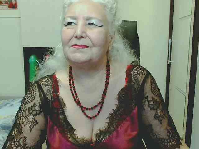 GrannyWants webcam