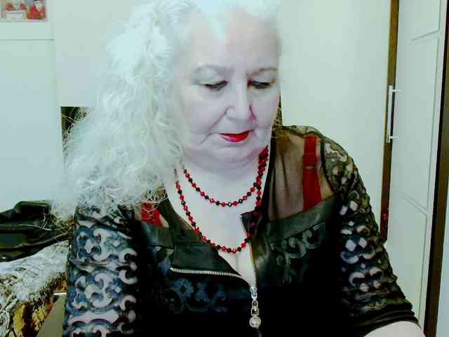 GrannyWants webcam