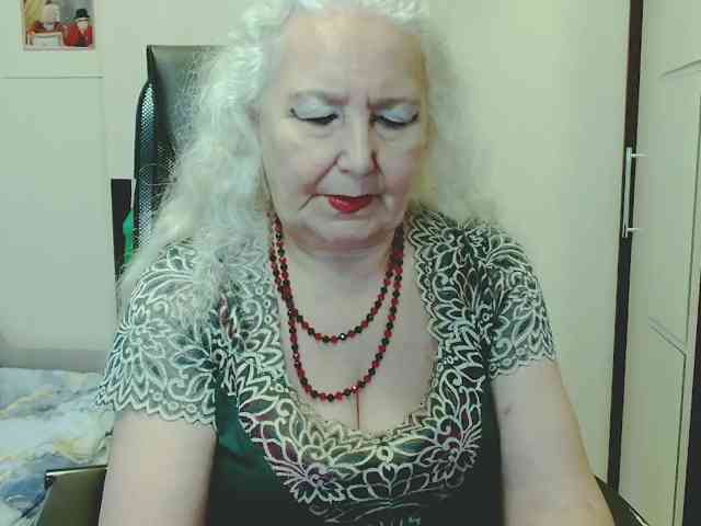 GrannyWants webcam