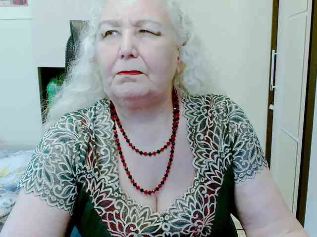 Model: GrannyWants