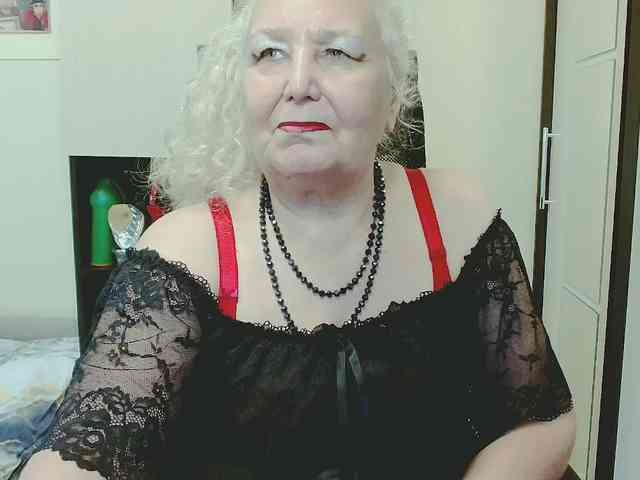 Model: GrannyWants