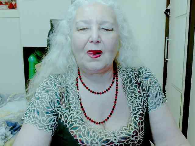 GrannyWants webcam