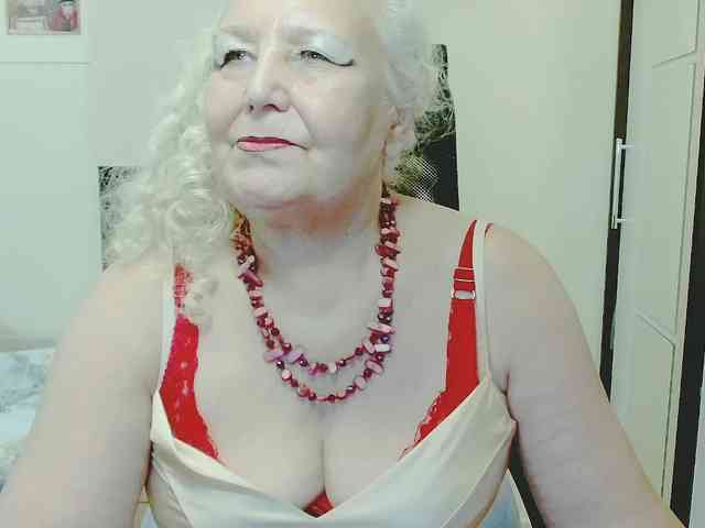 GrannyWants webcam