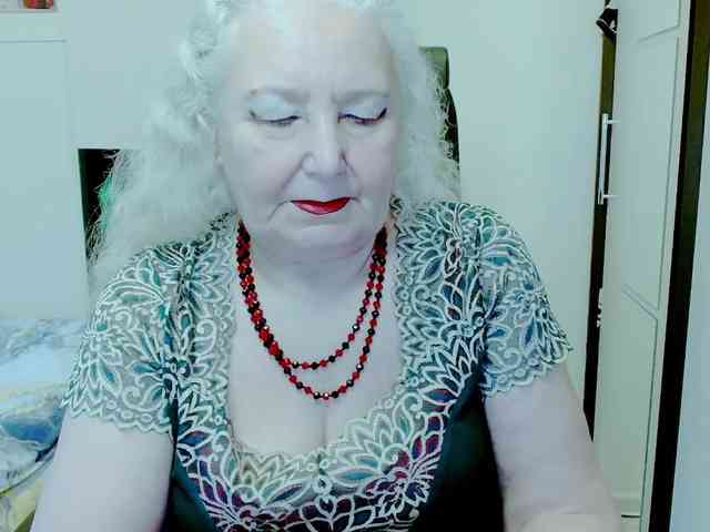 GrannyWants webcam