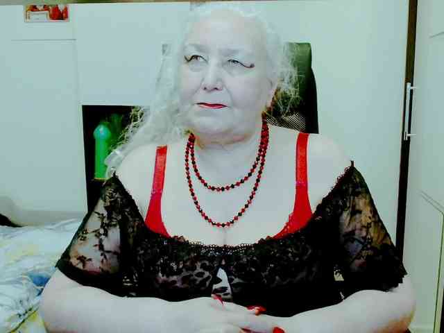 GrannyWants webcam