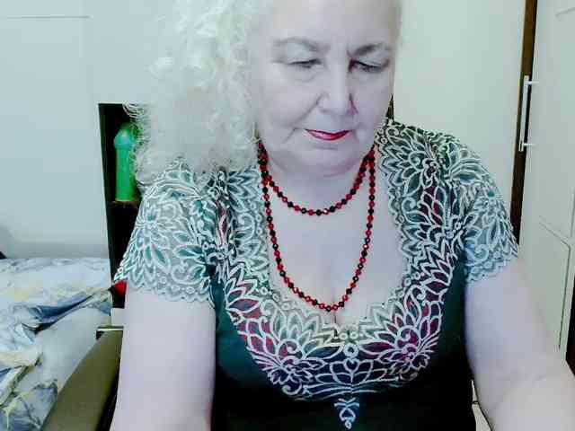 GrannyWants webcam