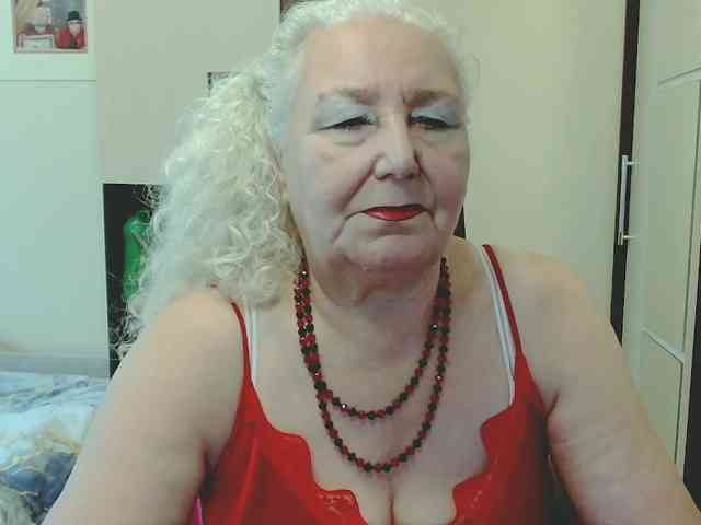 Model: GrannyWants