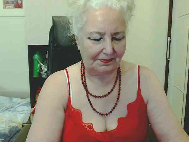 GrannyWants webcam