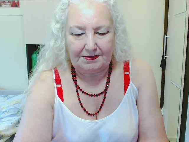 GrannyWants webcam