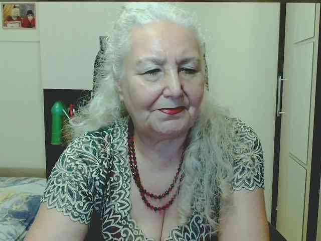 GrannyWants webcam
