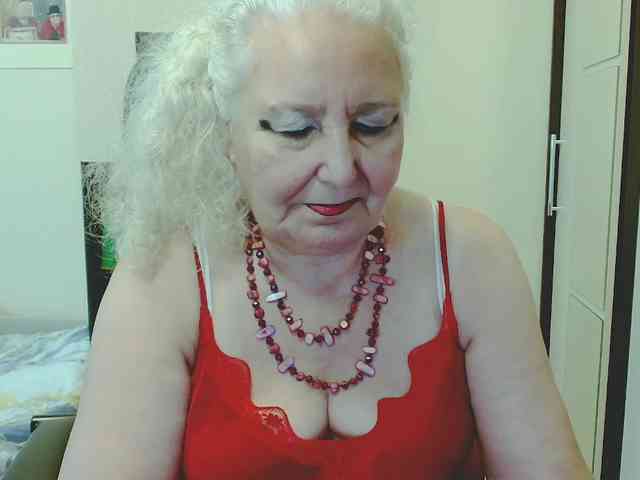 GrannyWants webcam