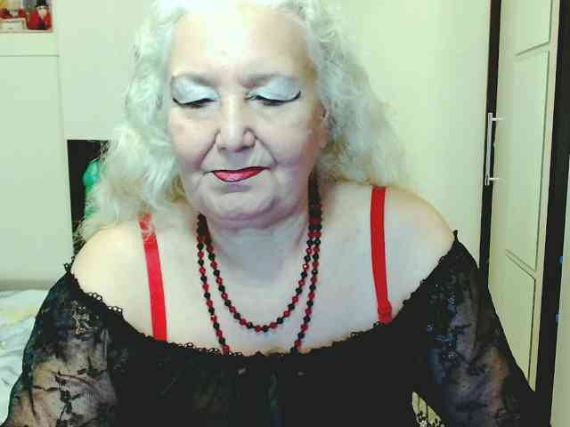 GrannyWants webcam