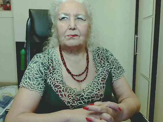 Model: GrannyWants