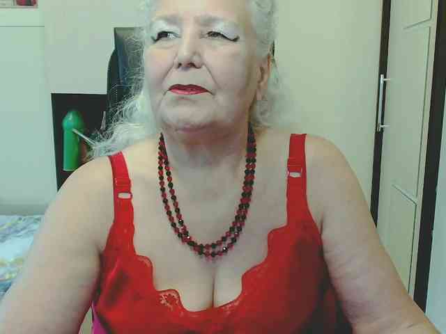 GrannyWants webcam