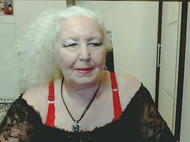 Model: GrannyWants