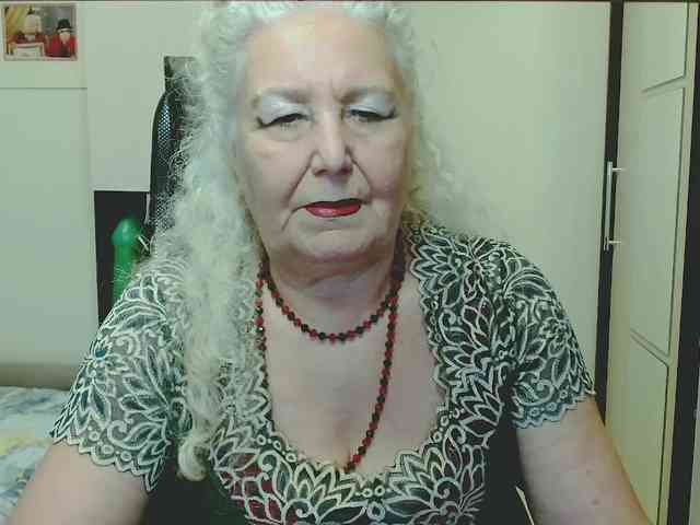 GrannyWants webcam
