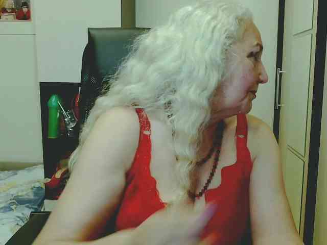 GrannyWants webcam