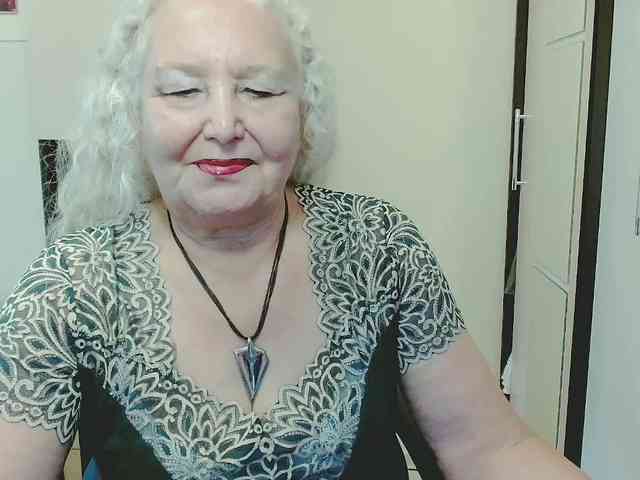 GrannyWants webcam