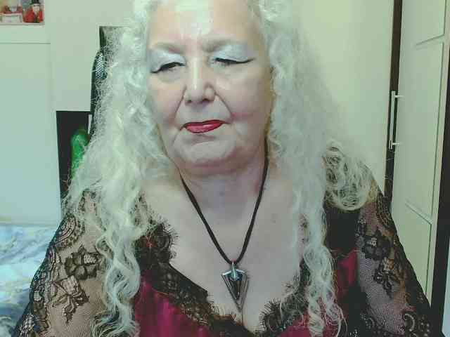 GrannyWants webcam