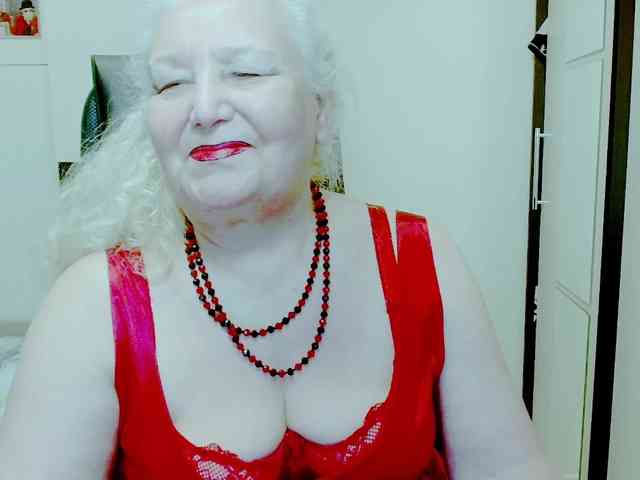 GrannyWants webcam